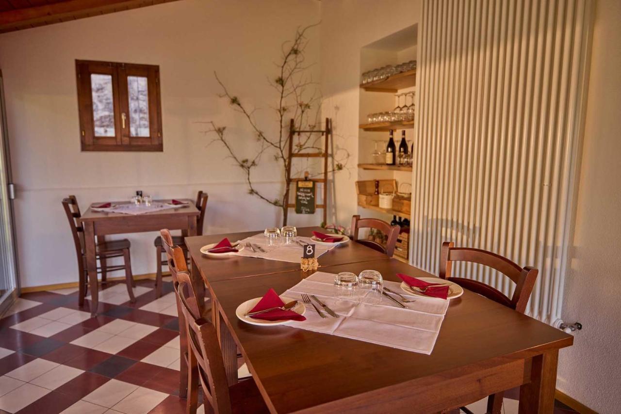 Osteria Manciana Con Alloggio Monte Generoso Scudellate Bagian luar foto